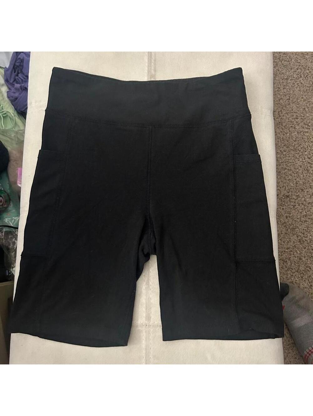 J.Crew black biker shorts in size M #biker #jcrew #athletic #gym